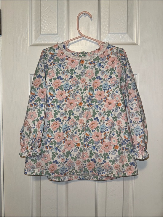 Cecil And Lou Other - Cecil And Lou Floral Long-Sleeve Blouse in Pastel Pink & Blue Size 5